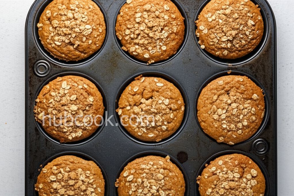 Applesauce-Oat Muffins