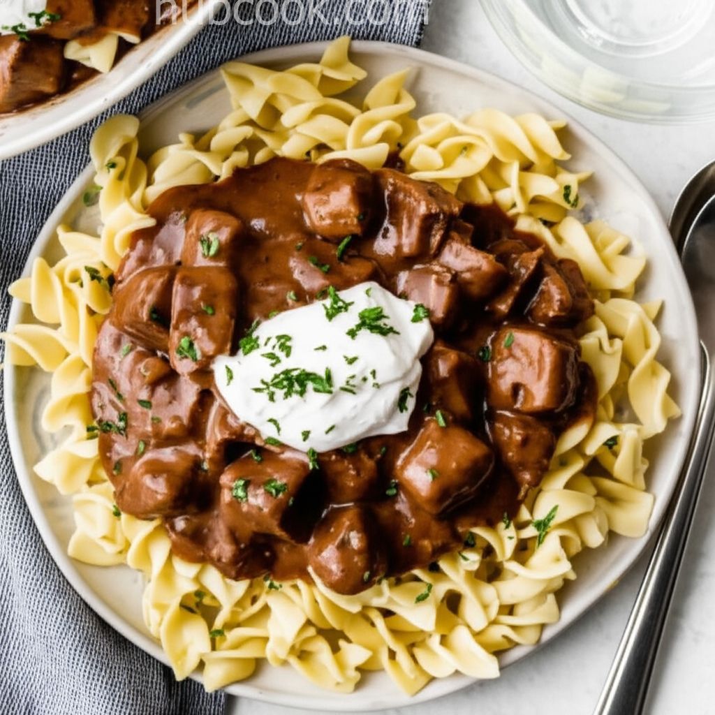 Slow Cooker Beef Stroganoff II